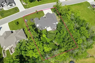 945 Woodcrest Heights Dr, Menasha, WI 54952 - Photo 42