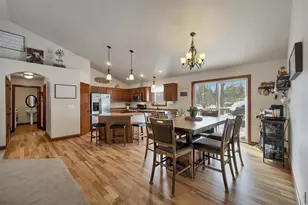 6885 Ireland Trail, Little Suamico, WI 54171 - Photo 8