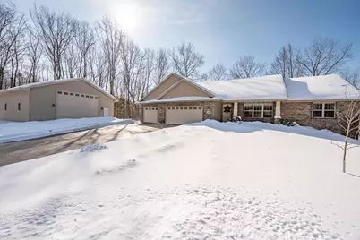 6885 Ireland Trail, Little Suamico, WI 54171 - Photo 4