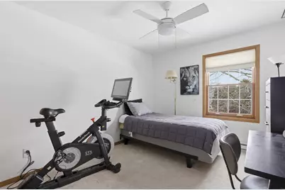 2336 Wisconsin Street, Oshkosh, WI 54901 - Photo 14