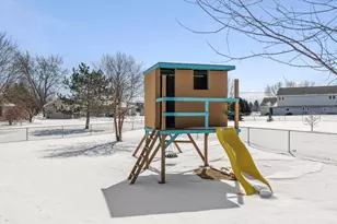 623 Summer Winds Dr, Green Bay, WI 54311 - Photo 32