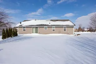 1636 Pendleton Rd, Neenah, WI 54956 - Photo 20