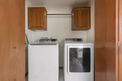 716 Elizabeth Court, Menasha, WI 54952 - Photo 16