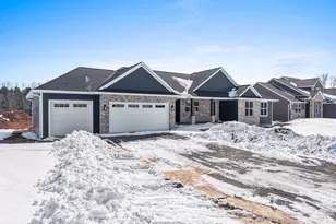 1604 Torchwood Trl, De Pere, WI 54115 - Photo 44