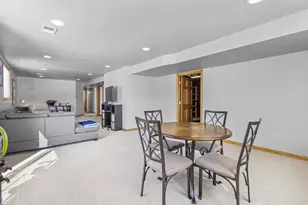 2937 Firethorn Ct, Suamico, WI 54313 - Photo 46