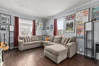 1009 Jefferson Street, Oshkosh, WI 54901 - Photo 4