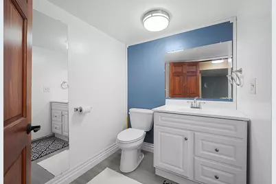 359 Van Caster, Green Bay, WI 54311 - Photo 30