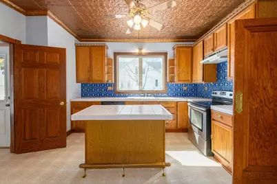 W156N11580 Pilgrim Road, Germantown, WI 53022 - Photo 12