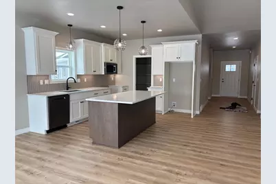 1282 Autumn Field Lane, De Pere, WI 54115 - Photo 2