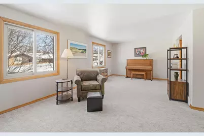 29 Hillock Court, Appleton, WI 54914 - Photo 10