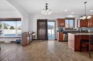 1906 Wasilla Ln, Neenah, WI 54956 - Photo 16