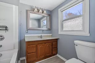 1833 N Charlotte St, Appleton, WI 54911 - Photo 16