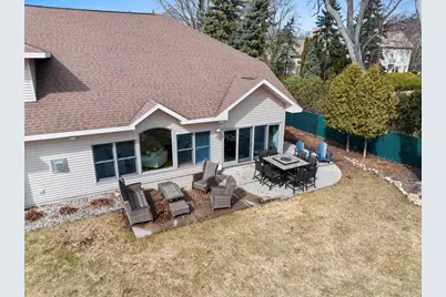 957 Brighton Drive, Menasha, WI 54952 - Photo 8