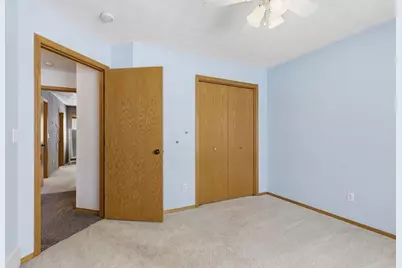 2294 Meadow Heights Circle, Neenah, WI 54956 - Photo 22