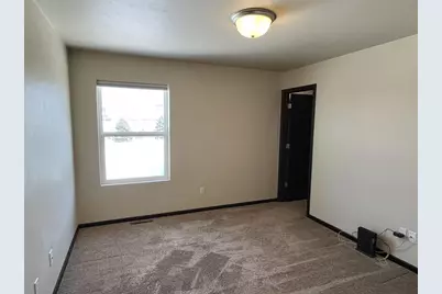 600 Castlestone Court, Hobart, WI 54155 - Photo 22