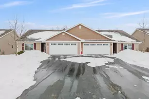 4367 Autumn Hills Dr, Oshkosh, WI 54904 - Photo 1