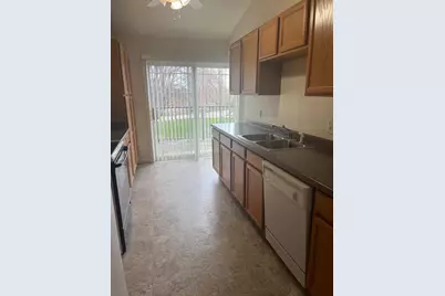 1002 Mallard Way, Marinette, WI 54143 - Photo 6