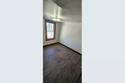 818 N Van Buren Street, Green Bay, WI 54302 - Photo 18