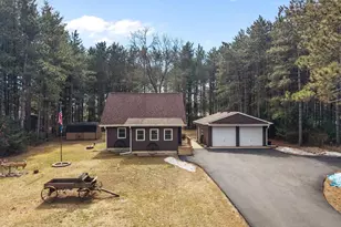 W6471 Hidden Springs Dr, Neshkoro, WI 54960 - Photo 2