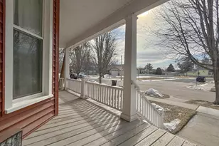 1510 7th St, Menominee, MI 54143 - Photo 2