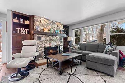 2709 Summerset Circle, Suamico, WI 54173 - Photo 18