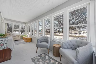 724 Main Street, Neenah, WI 54956 - Photo 2