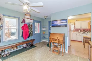 N5016 Depot Rd, New London, WI 54961 - Photo 6