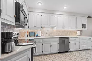 337 Wesley Ave, Green Bay, WI 54302 - Photo 22