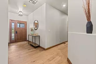 1373 Prairie Lake Cir, Neenah, WI 54956 - Photo 18