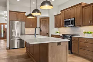 1373 Prairie Lake Cir, Neenah, WI 54956 - Photo 8