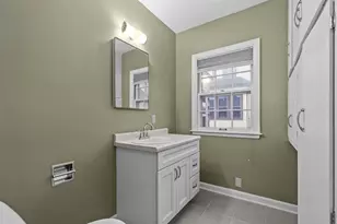 1 Brokaw Pl, Appleton, WI 54911 - Photo 8