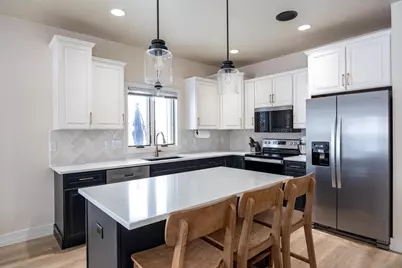 N7834 Edgewater Court, Sherwood, WI 54169 - Photo 6