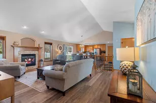401 Lantern Ln, De Pere, WI 54115 - Photo 22