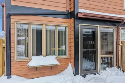 1000 Moraine Way #4, Green Bay, WI 54303 - Photo 4