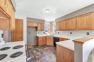 7920 Midway Rd, Lena, WI 54139 - Photo 6