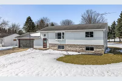 620 Sunrise Drive, Ripon, WI 54971 - Photo 2
