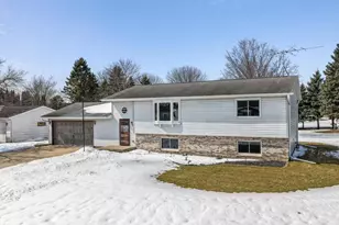620 Sunrise Dr, Ripon, WI 54971 - Photo 2