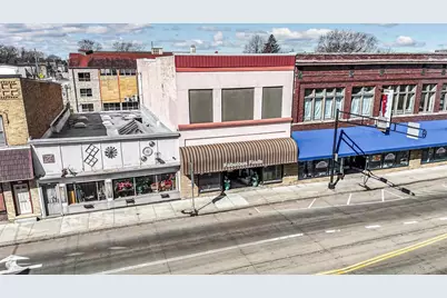 811 Oregon Street, Oshkosh, WI 54902 - Photo 1