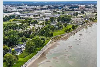 1751 East Shore Circle, Green Bay, WI 54302 - Photo 8