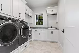 1751 E Shore Cir, Green Bay, WI 54302 - Photo 38