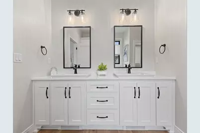 1751 East Shore Circle, Green Bay, WI 54302 - Photo 32