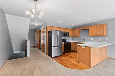 2191 Trailside Lane, De Pere, WI 54115 - Photo 6