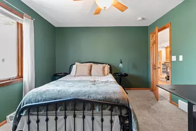 1700 E Midway Road, Appleton, WI 54915 - Photo 16