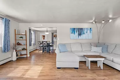 425 Saratoga Street, Green Bay, WI 54303 - Photo 4