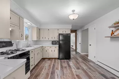 425 Saratoga Street, Green Bay, WI 54303 - Photo 10