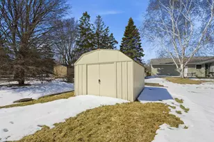 705 S Goldenrod Dr, Appleton, WI 54914 - Photo 30