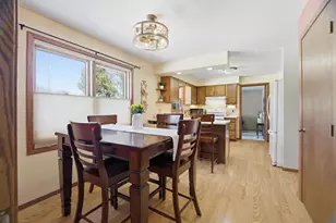 705 S Goldenrod Dr, Appleton, WI 54914 - Photo 6