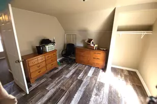 411 W Scott St, Fond du Lac, WI 54935 - Photo 10