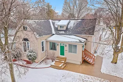 1503 7th Street, Marinette, WI 54143 - Photo 1