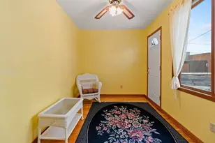 1503 7th St, Marinette, WI 54143 - Photo 4